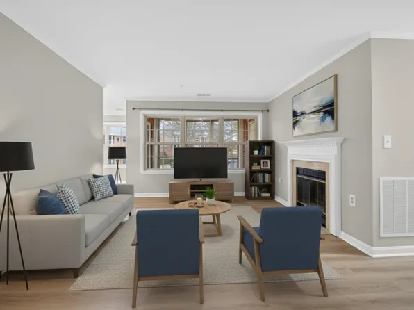 806 Amber Tree Ct APT 201, Gaithersburg, MD 20878