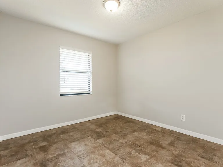 801 Cambridge Way — Photo 13