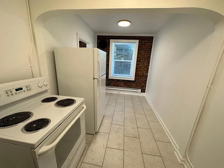 333 Summit Ave E #204 — Photo 12