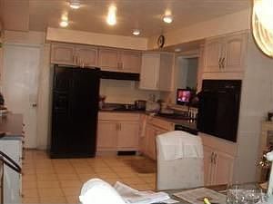 3rd image of 316 Huntsford Pl