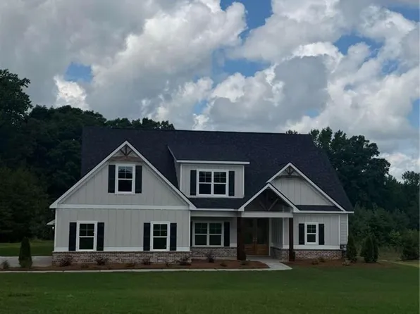 133 Twin Oaks Dr, Hampton, GA 30228