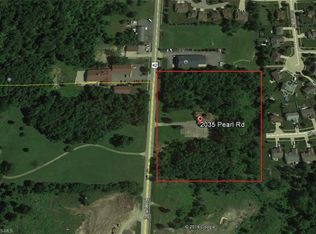 2035 Pearl Rd, Brunswick, OH 44212