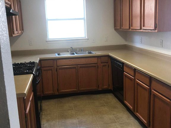 5th image of 14061 Tierra Halcon Dr