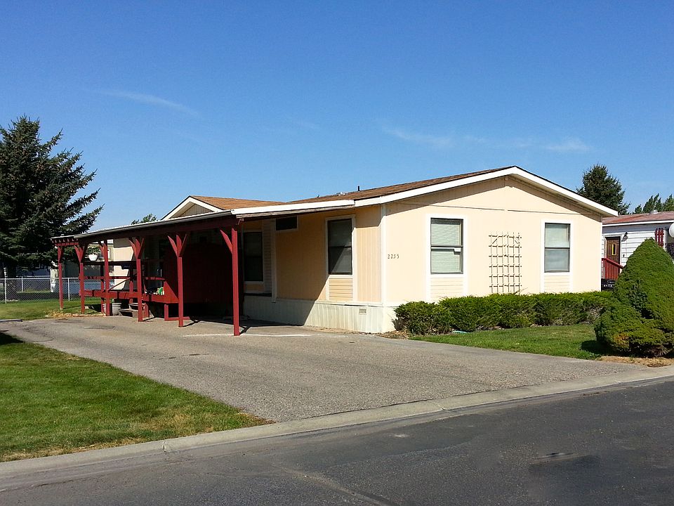 1st image of 2255 Whispering Pines Dr