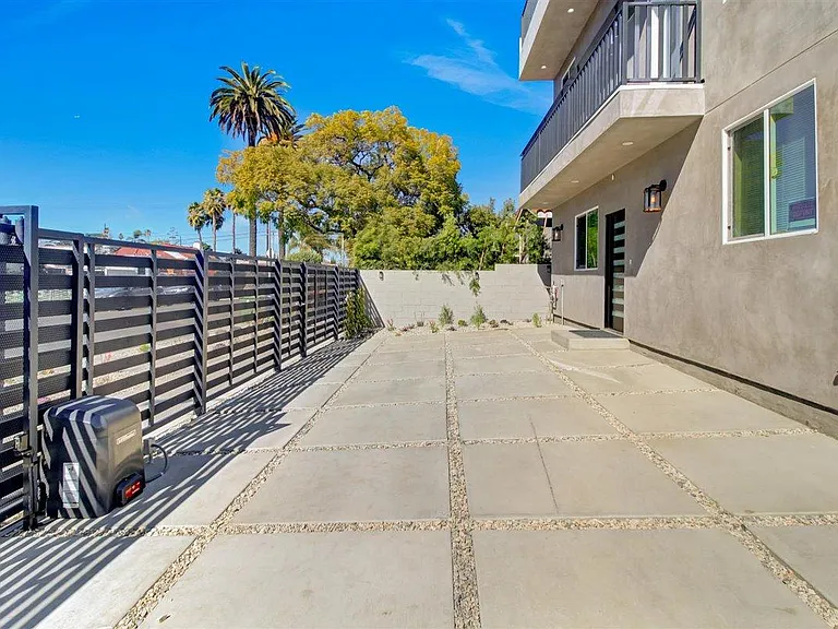 3016 West Blvd — Photo 8