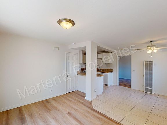 5th image of 976 El Camino Dr APT 5