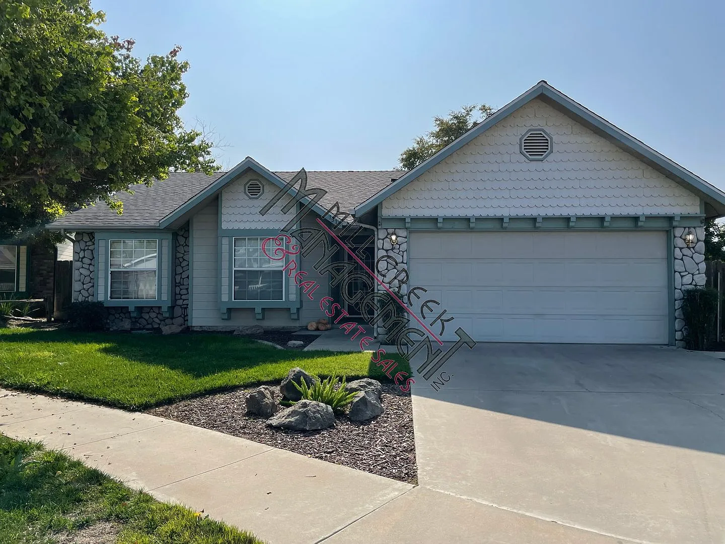 Home in Tulare — Photo 1