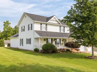 221 Flagstone Dr NE, Cleveland, TN 37323