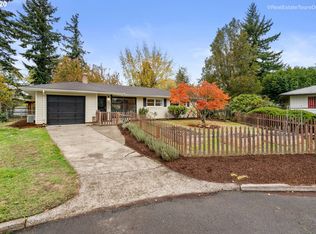16249 SE Yamhill St, Portland, OR 97233