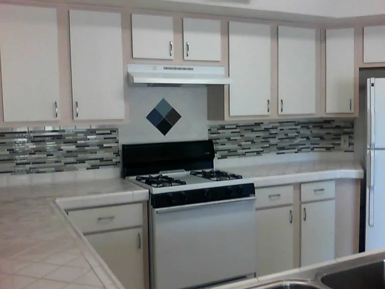1567 N Paseo La Tinaja — Photo 4