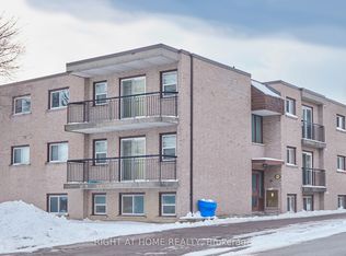 946 Masson St #102, Oshawa, ON L1G 5B2