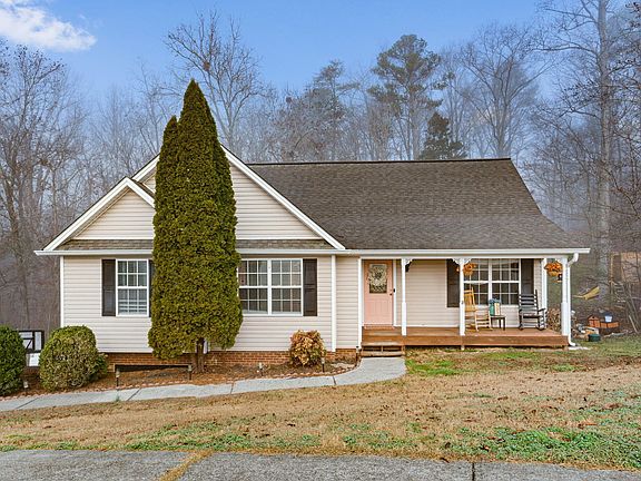 2nd image of 132 Covy Ct NE