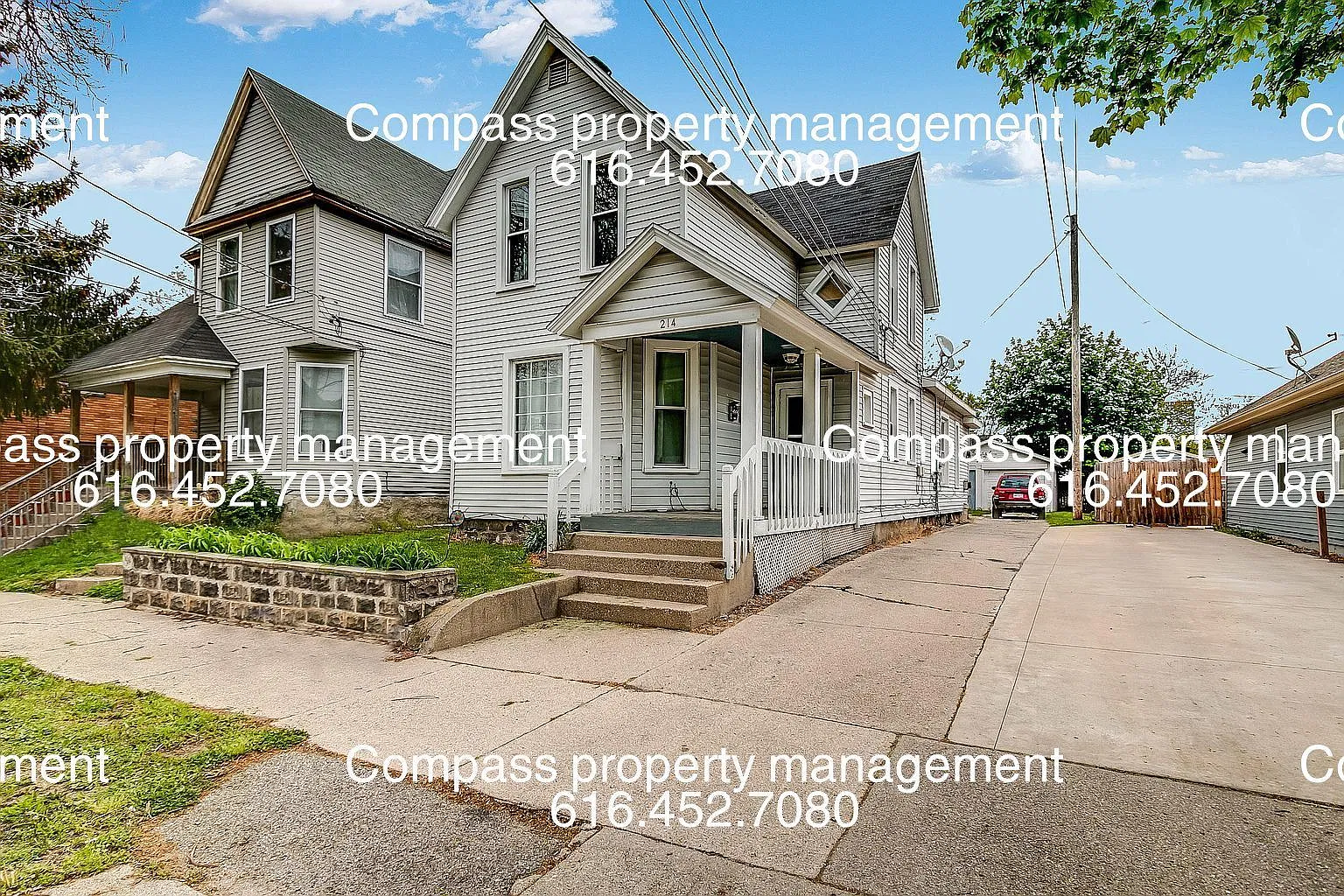 4 bed, 1.0 bath, $1,695 — Photo 1