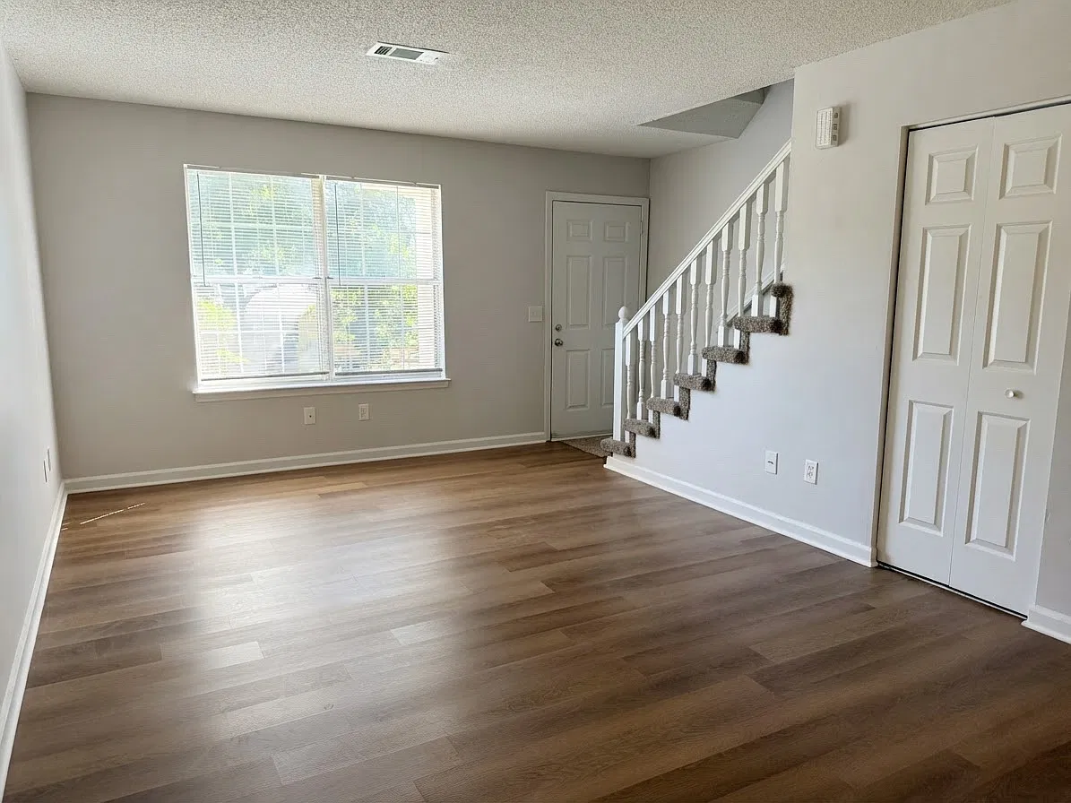 411 Donaldson Rd — Photo 4