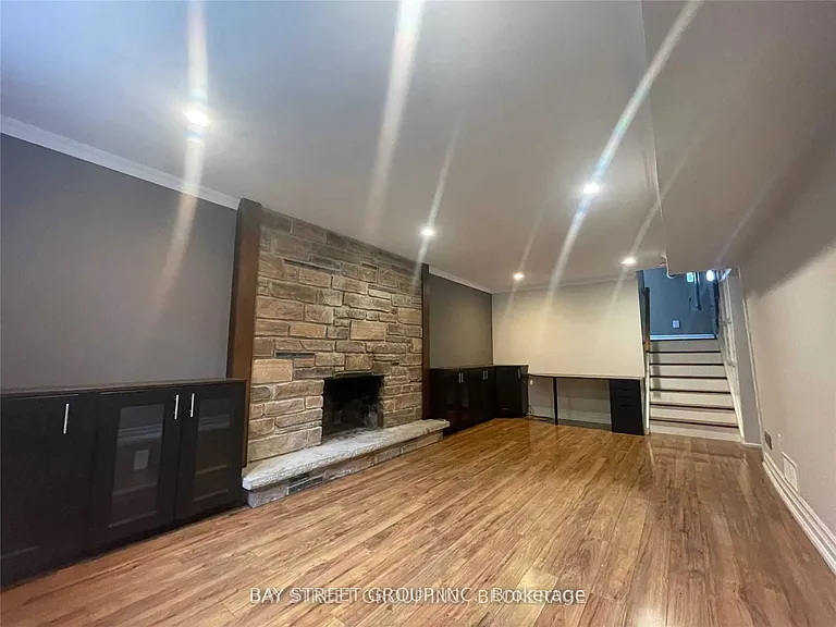 2131 Sunnyvale Dr — Photo 19