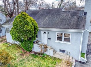 20 Edgar St, Summit, NJ 07901