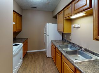 3220 W 13th St APT 1, Grand Island, NE 68803