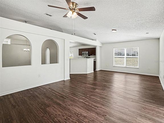 5th image of 16019 Horizon Ct
