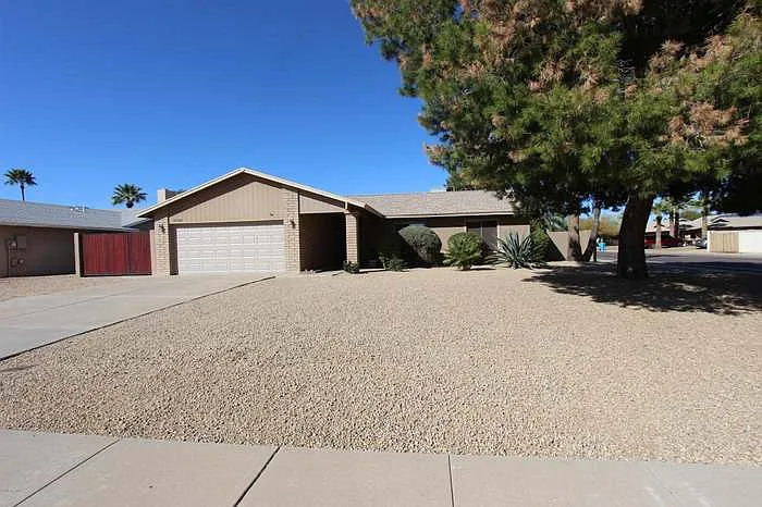 Building Photo - 5160 E Waltann Ln