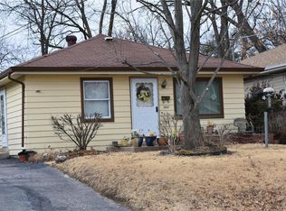 1007 Lindemann Rd, Saint Louis, MO 63131