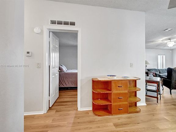 5th image of 21871 S Heritage Cir