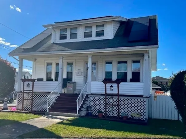 293 Rockdale Ave, New Bedford, MA 02740