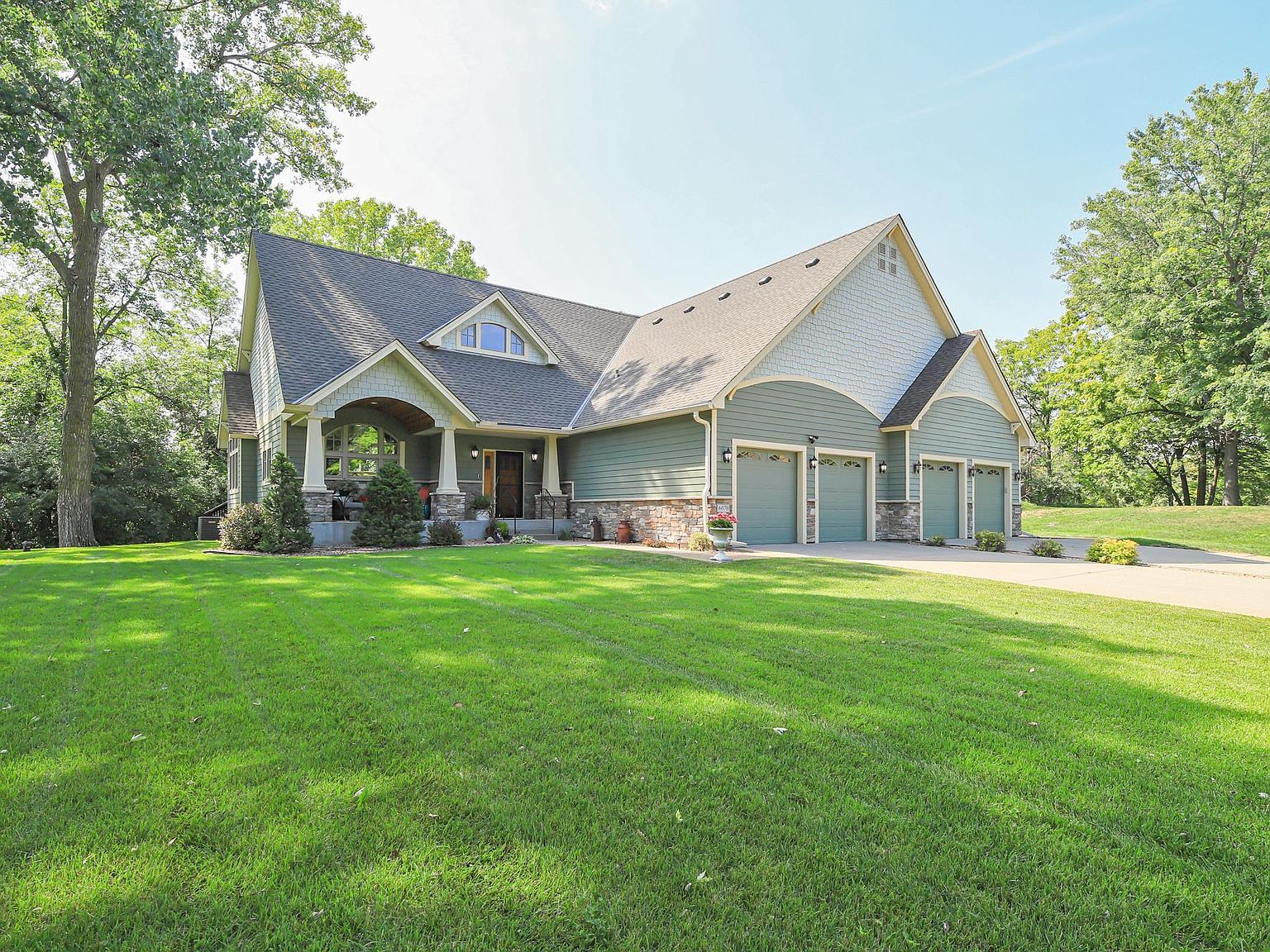 6070 Oakview Ct, Shorewood, MN 55331 Zillow