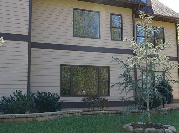 4th image of 316 Enclave Cir