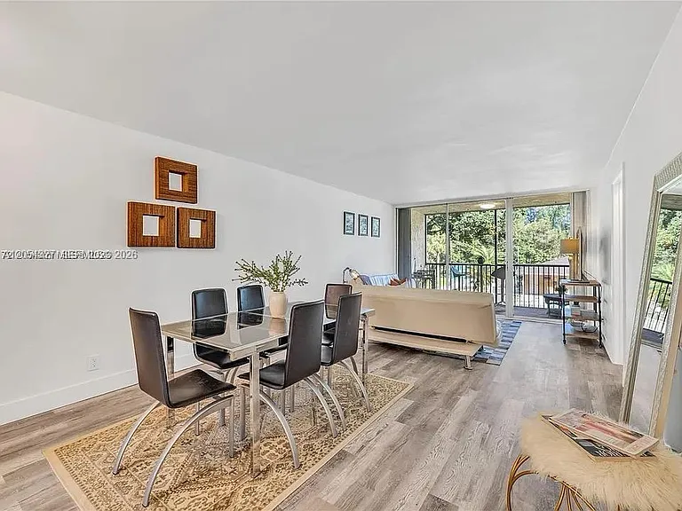 5090 SW 64th Ave #205 — Photo 8