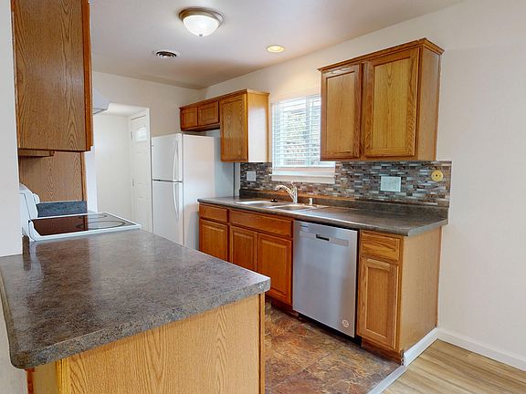 3rd image of 3220 C St #10