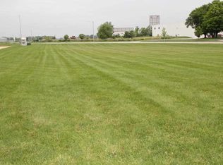 955 Market St, Oregon, WI 53575