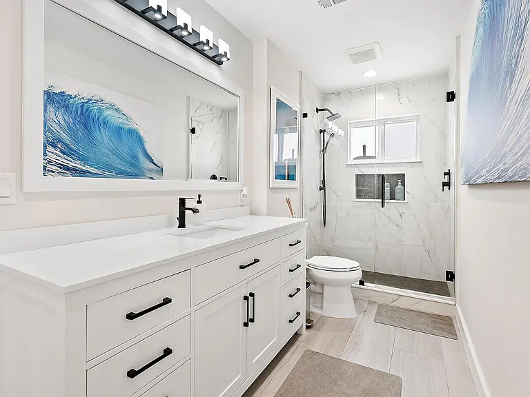 131 W Norfolk Rd — Photo 17