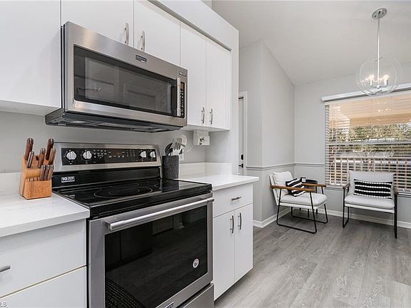 3rd image of 20760 Country Creek Dr Unit 626