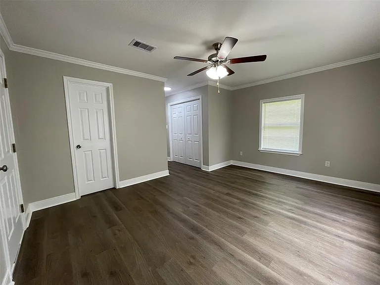 309 Ryan St — Photo 17