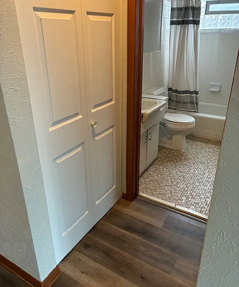 2900 Highcrest Rd N #5 — Photo 7