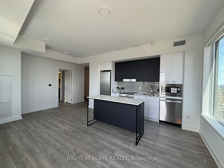 5105 Hurontario St #2905 — Photo 5