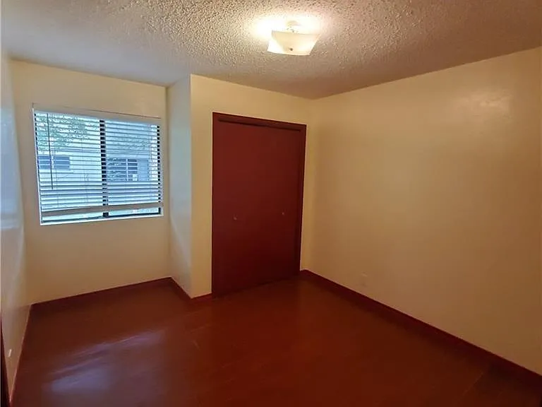 12601 Teague Trl #B — Photo 8