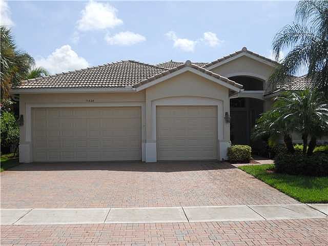 1st image of 11828 Osprey Point Circle