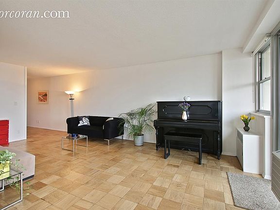2nd image of 75 Henry St APT 24H