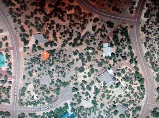 2955 Homestead Dr, Overgaard, AZ 85933