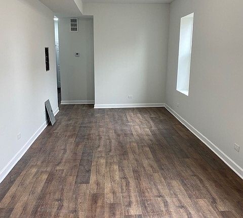 3rd image of 1220-1226 S Saint Louis Ave #35