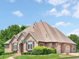 1369 E Anthony Street E, Springfield, MO 65804