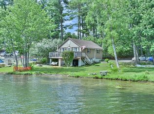 27 Lakeview Rd, Webster, MA 01570