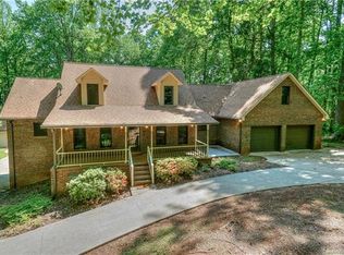 220 Beracah Rd, Mooresville, NC 28115