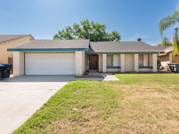 1930 E Andrea Court, Visalia, CA 93292