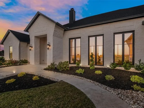 134 Sunflower St, Lorena, TX 76655
