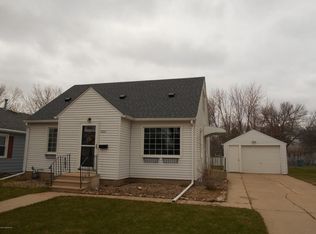 2003 1st Ave SE, Austin, MN 55912