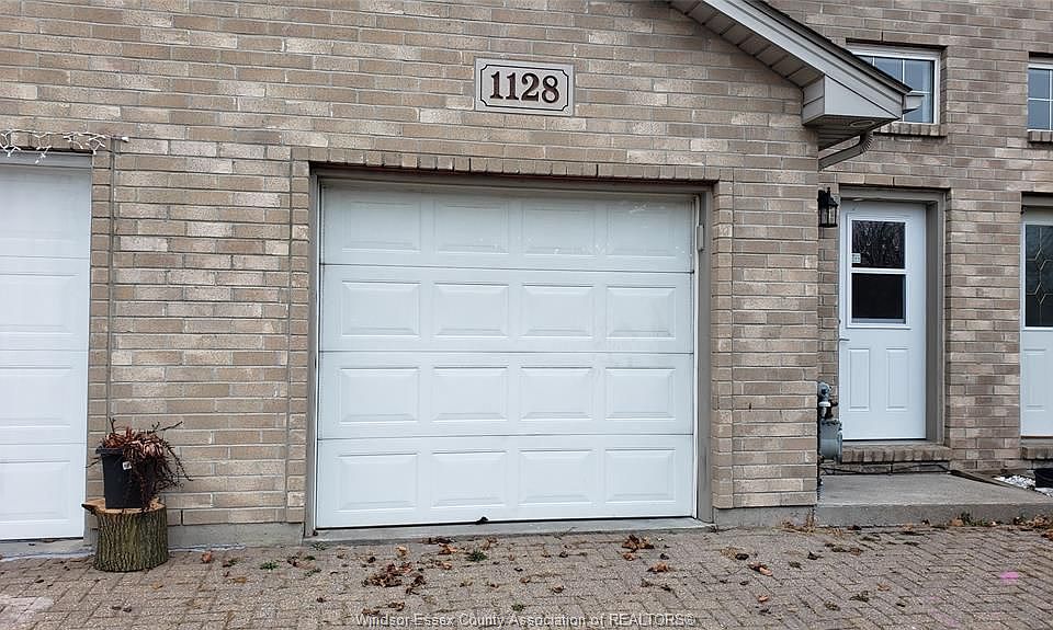 1st image of 1128 Settlers St