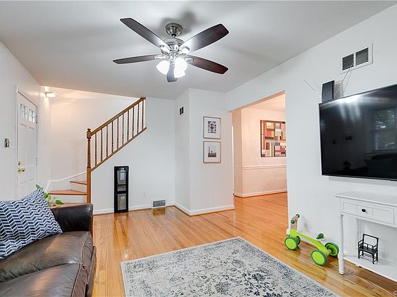 3rd image of 1514 Cutshaw Pl