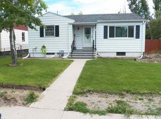 2513 E 11th St, Cheyenne, WY 82001